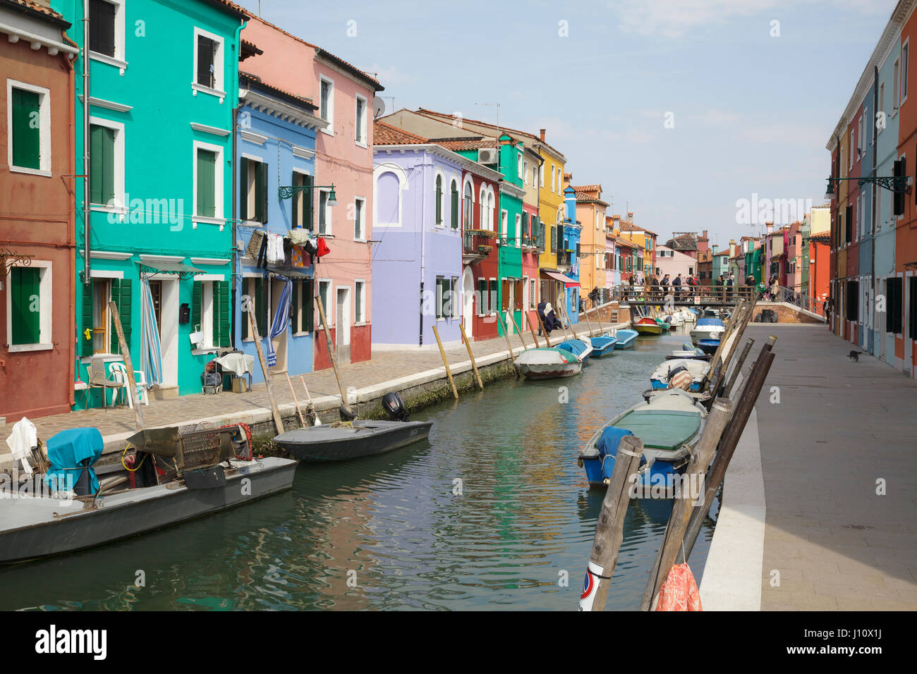 Fondamenta di Cavanella with the coloured houses of Burano, Veneto, Italy Stock Photo