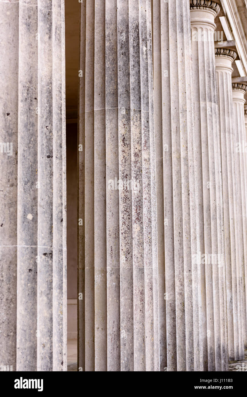 Portland limestone doric columns with fluted shafts Stock Photo - Alamy