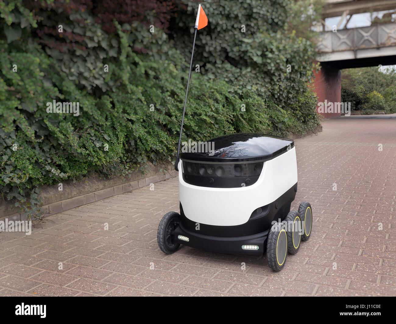 Skyship delivery robot on test in Greenwich London UK Stock Photo
