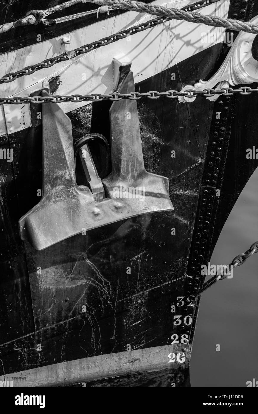 Side View of Metal Ship Anchor and Chains Stock Photo Alamy