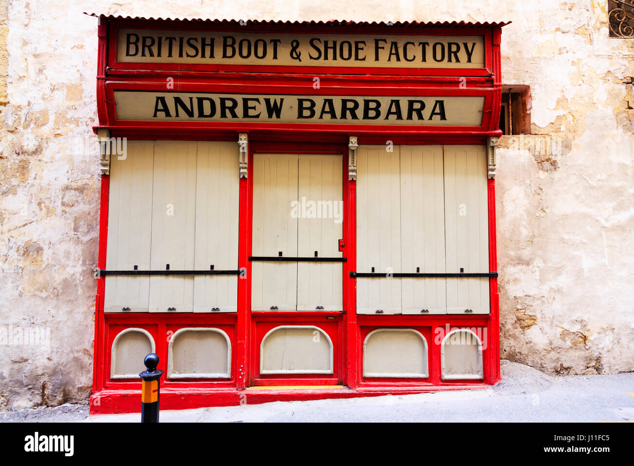 Andrew Barbara British boot and shoe factory outlet, Valletta, Malta Stock Photo