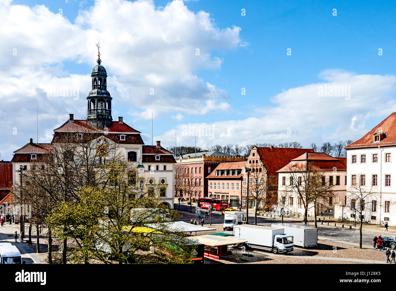 Lüneburg, Marktplatz mit Rathaus; Lueneburg, Market square with townhall Stock Photo
