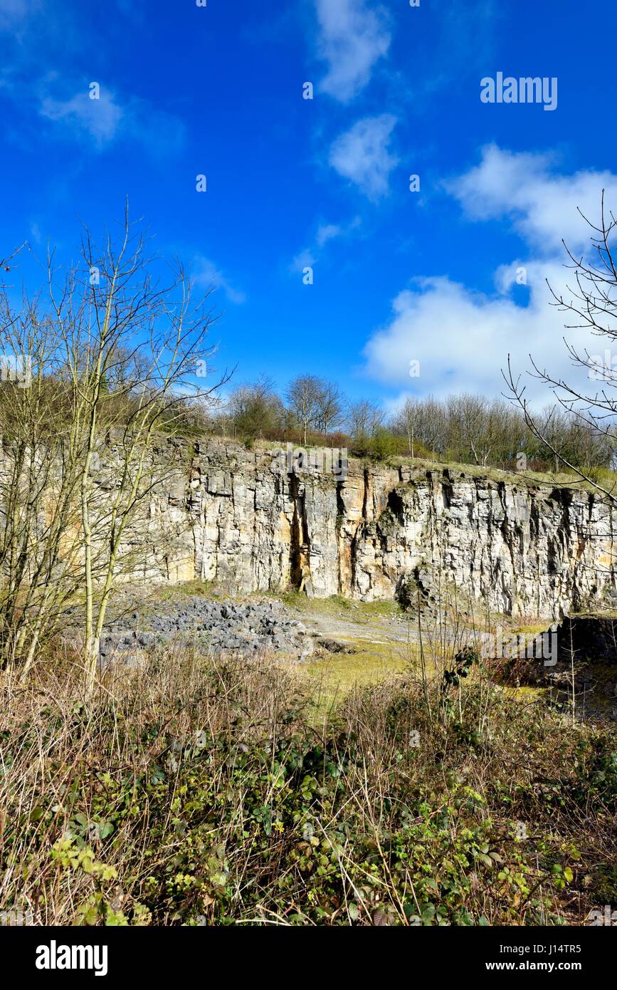 Quarry stone tower hi-res stock photography and images - Alamy