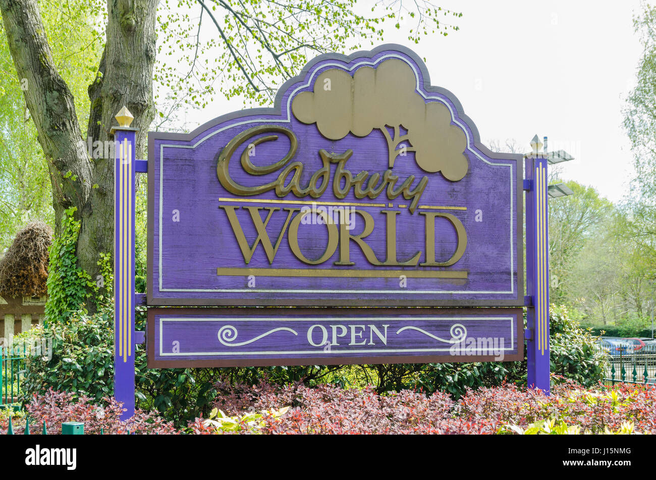 Sign at the entrance to Cadbury World tourist attraction in Bournville, Birmingham Stock Photo