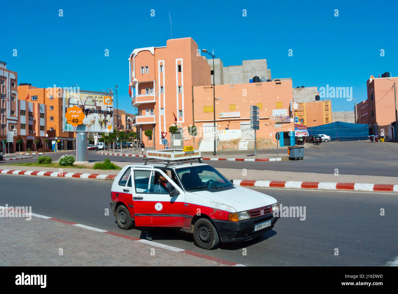Petit taxi, Place de la Resistance, Laayoune, El Aioun, Western Sahara, administered by Morocco Stock Photo