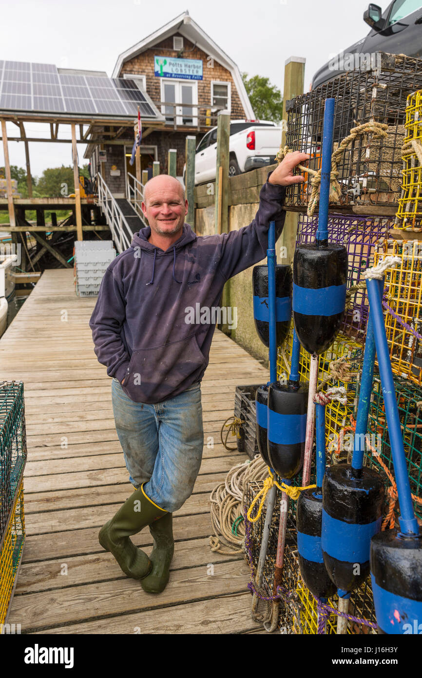 A Captain Of The Hunter James And Owner Of Potts Harbor Lobster In Harpswell, Maine Stock Photo