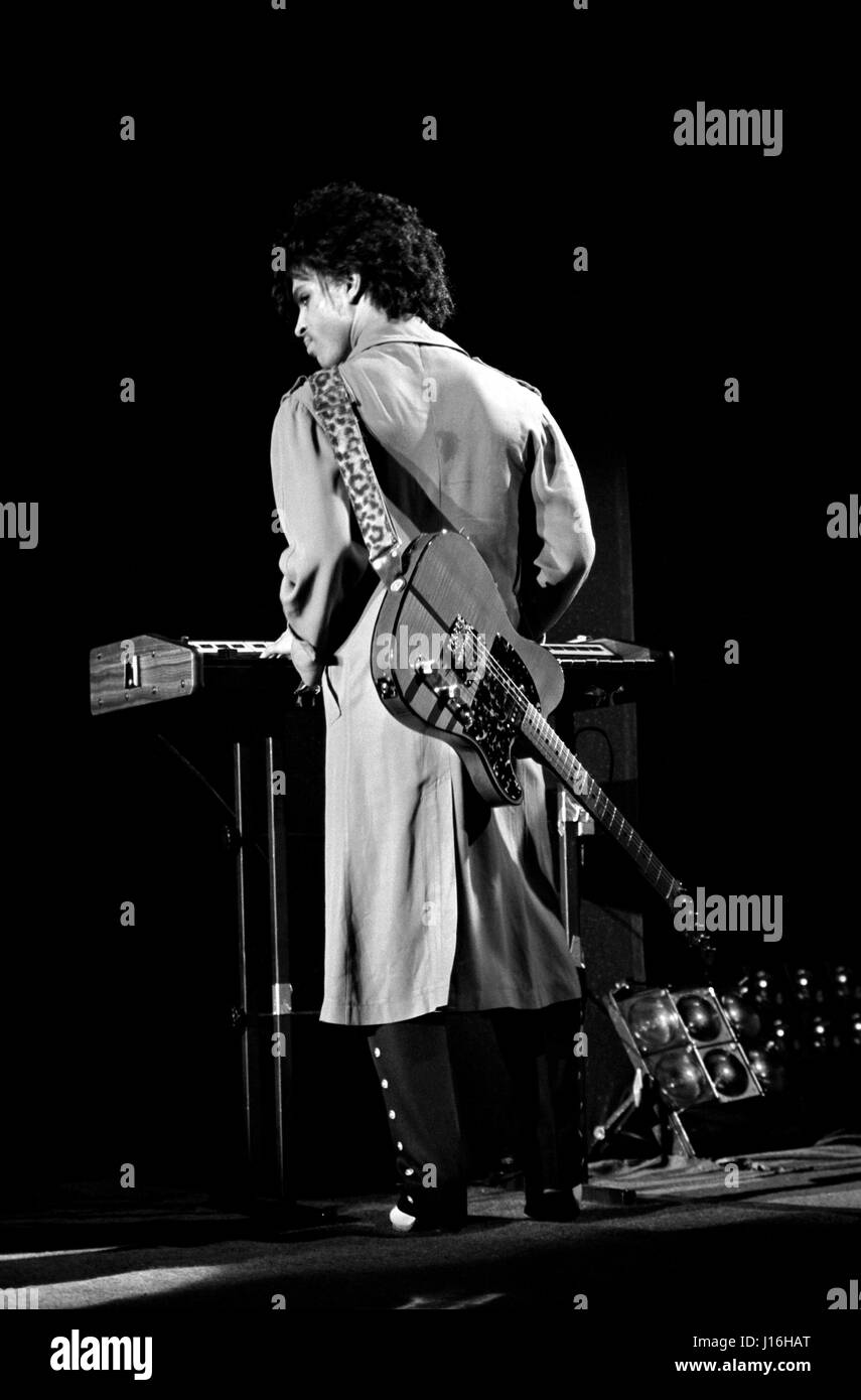 King & Prince/First Concert Tour 2018〈2… King & Prince First Concert Tour 2018 [通常盤][Blu-ray