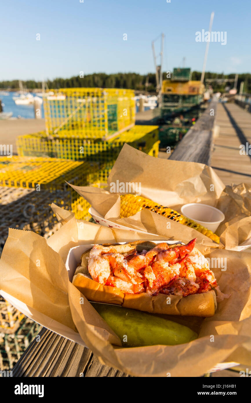 Lobster roll hires stock photography and images Alamy
