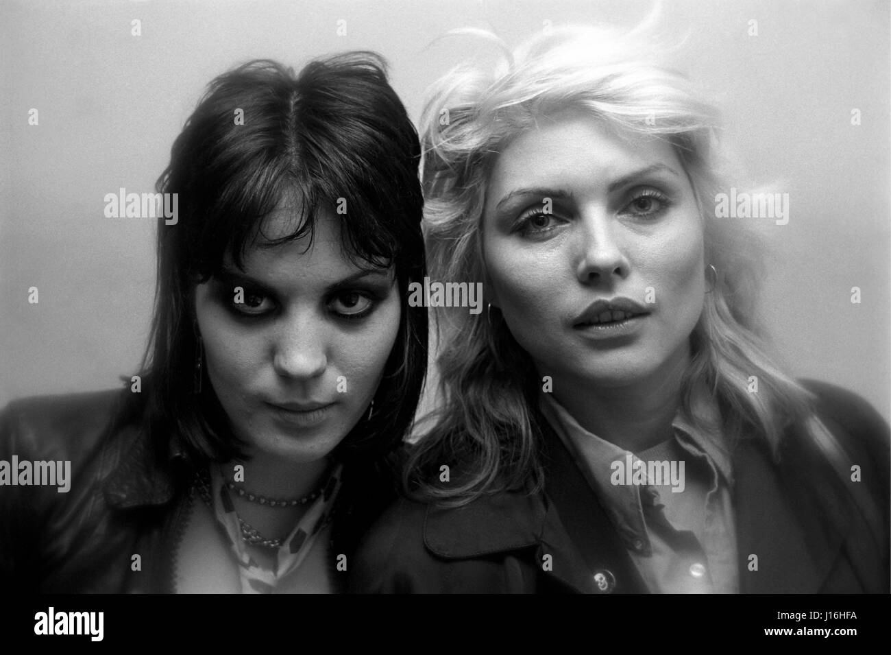 Joan Jett of The Runaways and Debbie Harry of Blondie backstage at the Tower Theatre in Philadelphia, PA at a gig featuring The Runaways, The Jam, and The Ramones. March 18, 1978. © mpi09 / MediaPunch Stock Photo