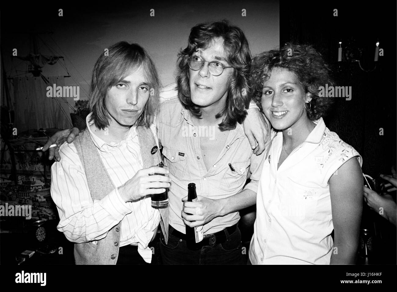 Tom Petty & The Heartbreakers backstage after their gig at the Tower Theatre in PHiladelphia, Pa. November, 1979. © mpi09 / MediaPunch Stock Photo