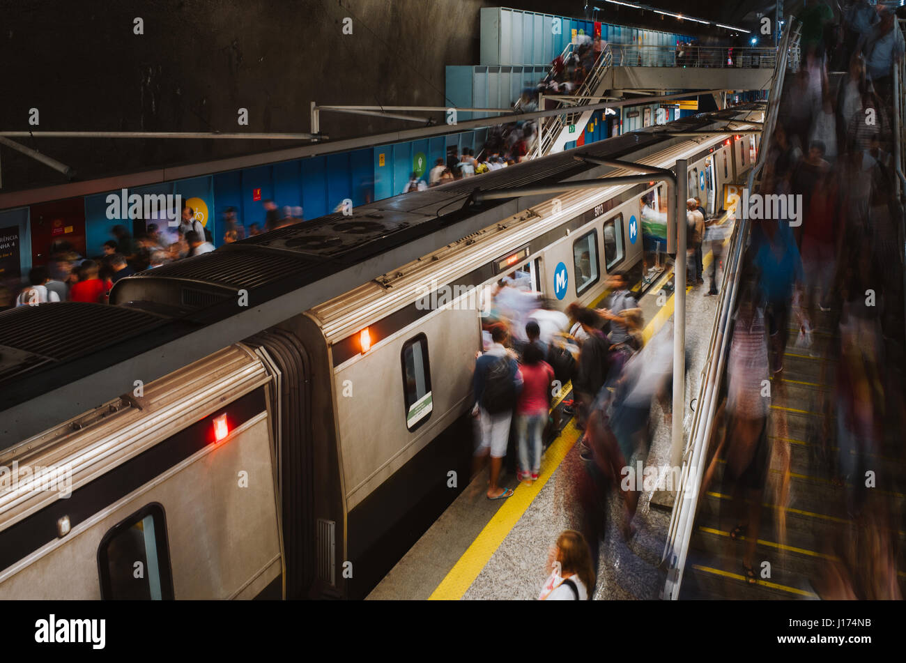 People entering the Metro arriving in station General Osorio, Ipanema, Rio de Janeiro, Brazil Stock Photo