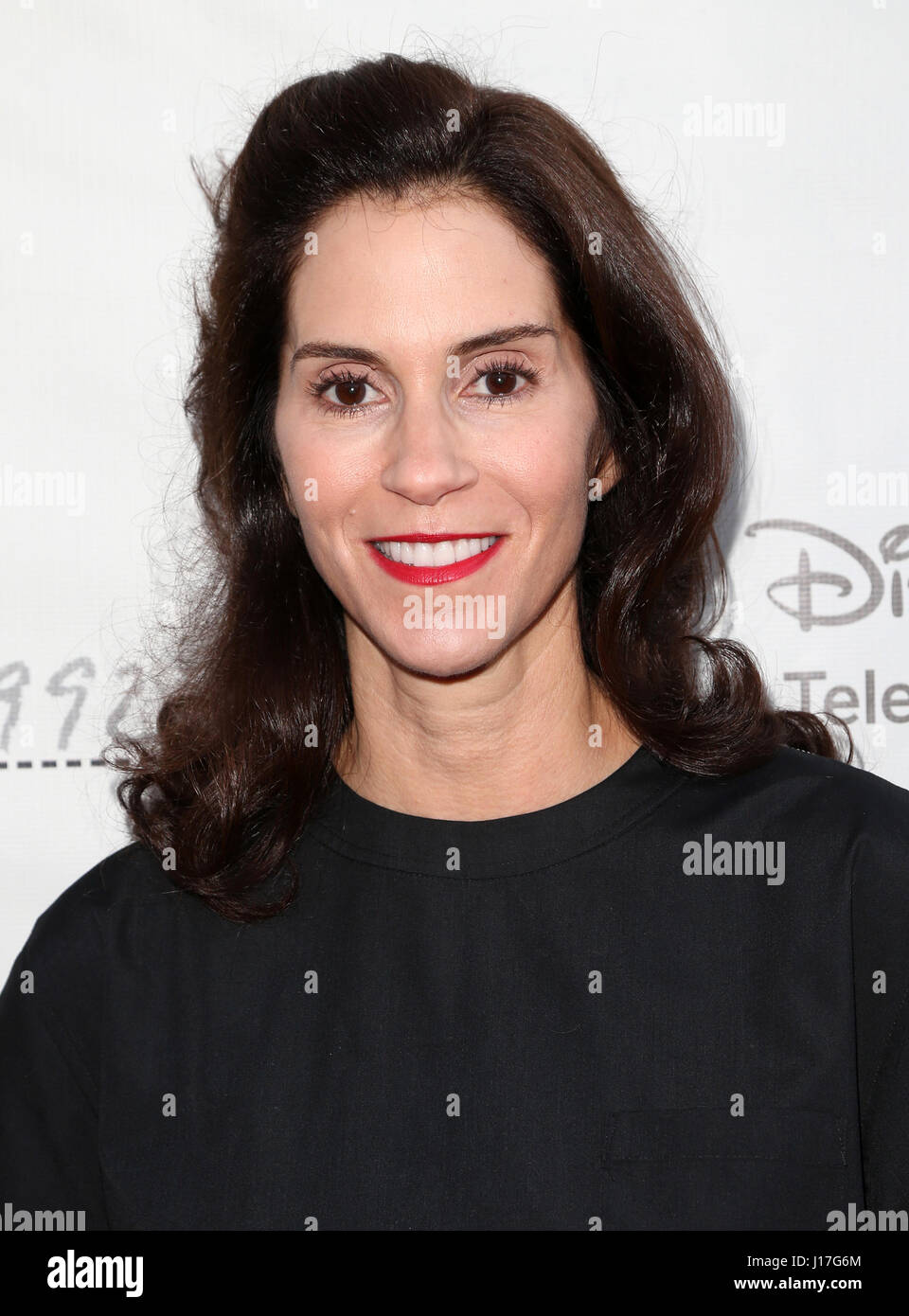 Jami gertz photos