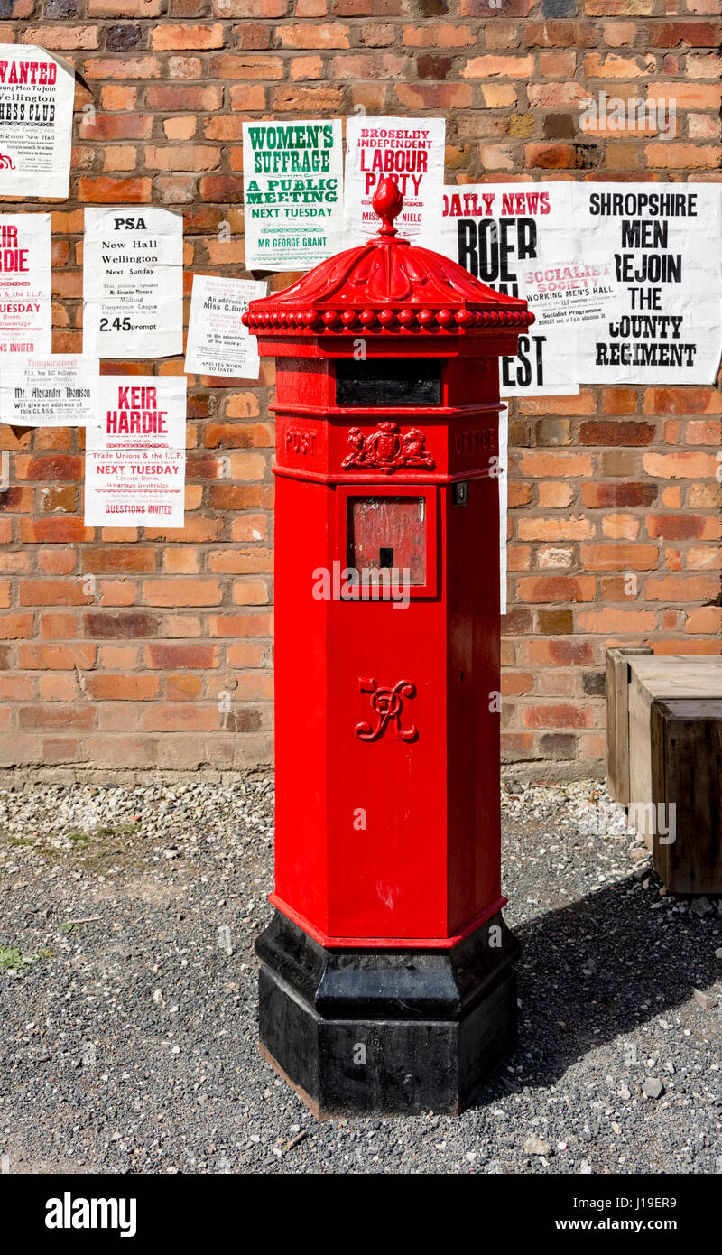 Vintage Royal Mail post box at the Blists Hill Victorian Town, near Madeley, Shropshire, England, UK. Stock Photo