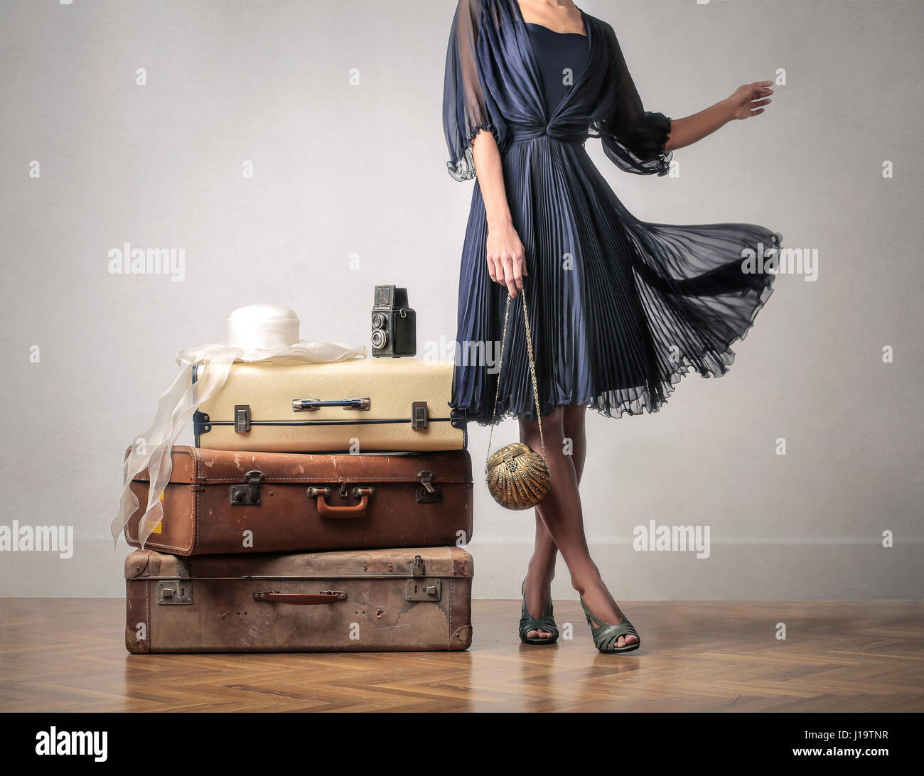 Women Dress Piano Music