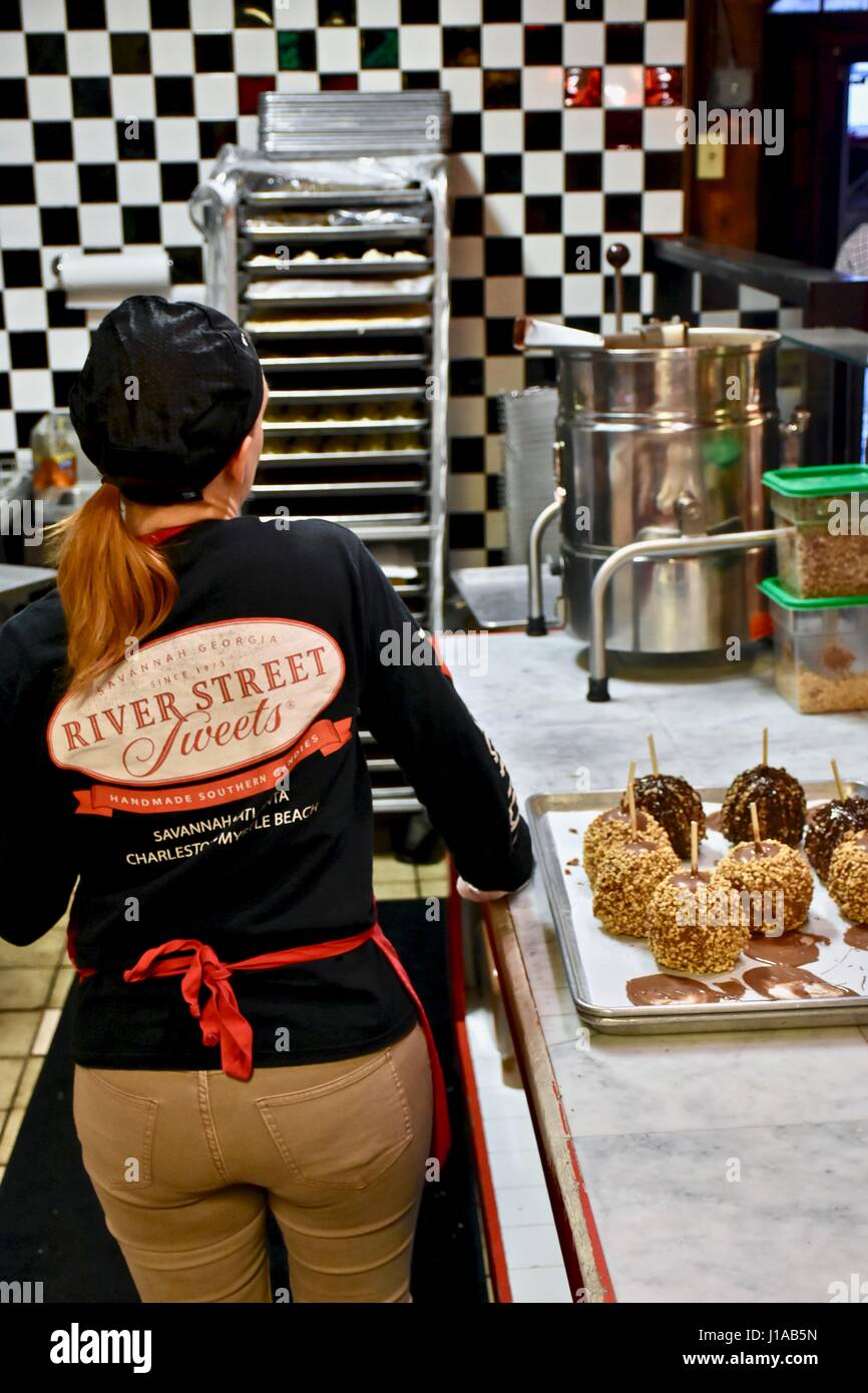 Charleston, South Carolina woman making candy at Savannah's Candy