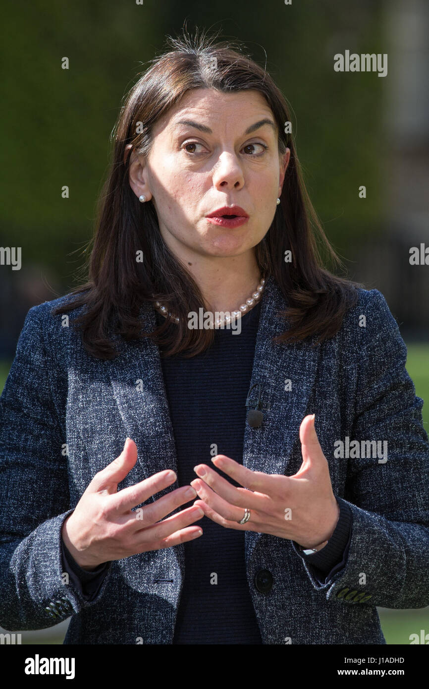 Sarah olney mp hires stock photography and images Alamy