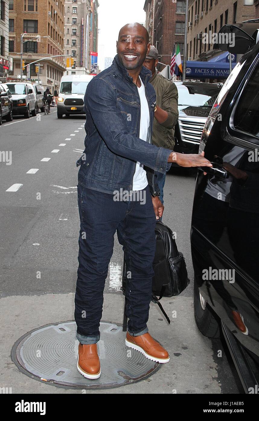 New York Ny Usa 19th Apr 2017 Morris Chestnut Spotted Leaving