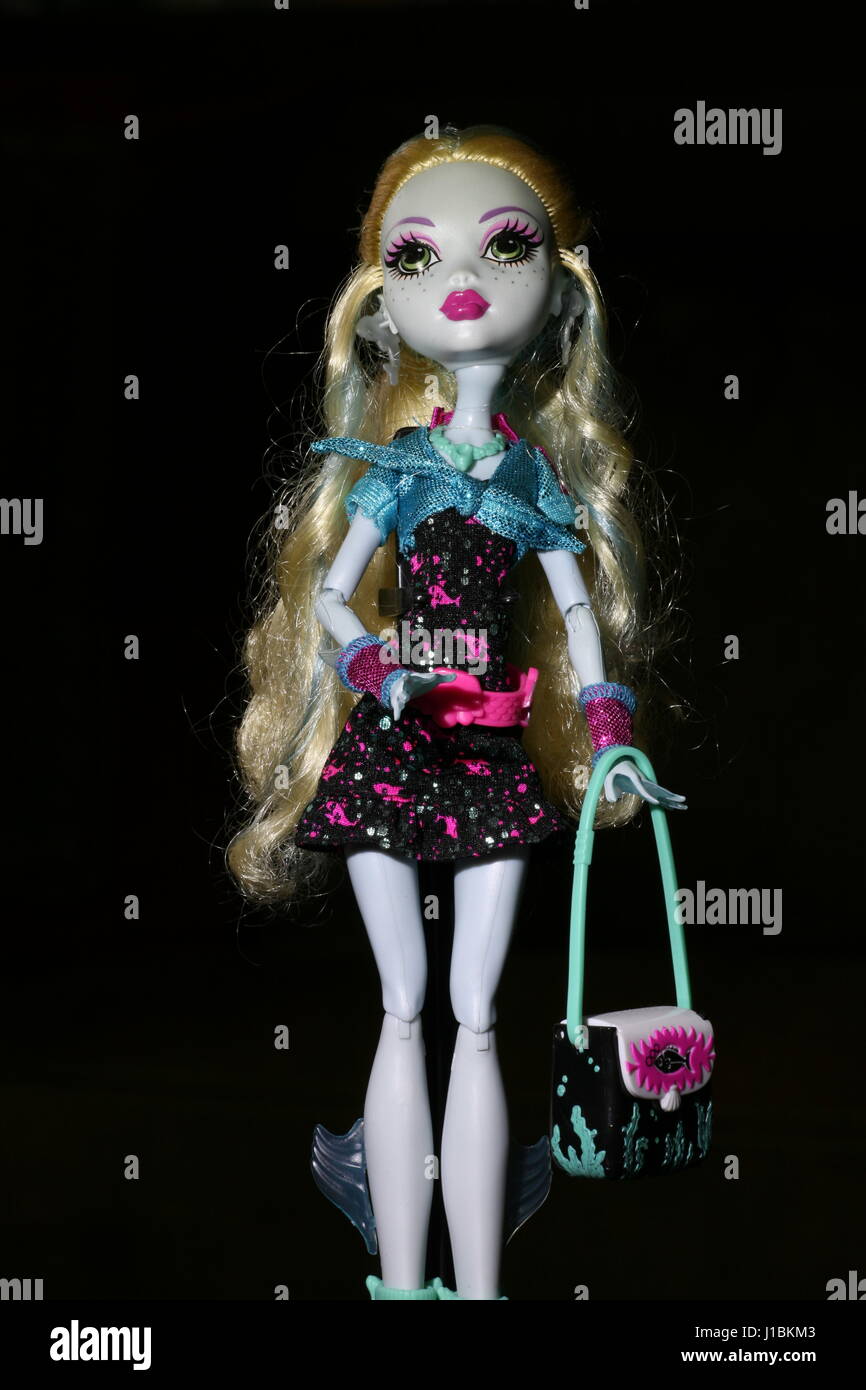 monster high blonde