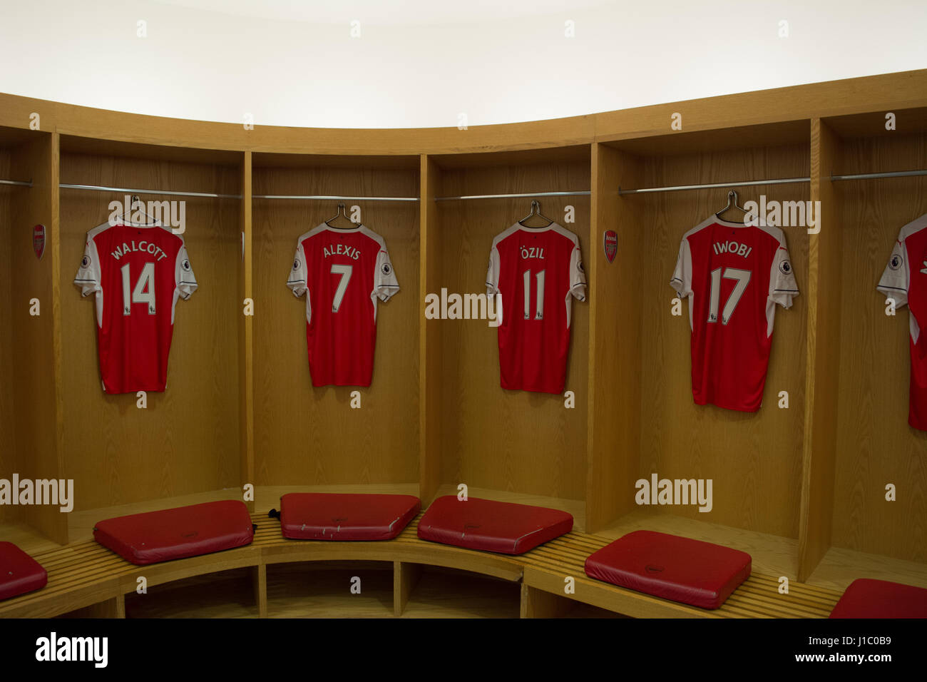 Arsenal fc 2017 hi-res stock photography and images - Alamy