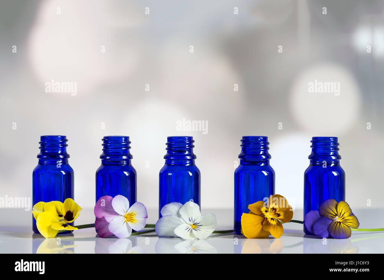 Infusion of viola hi-res stock photography and images - Alamy
