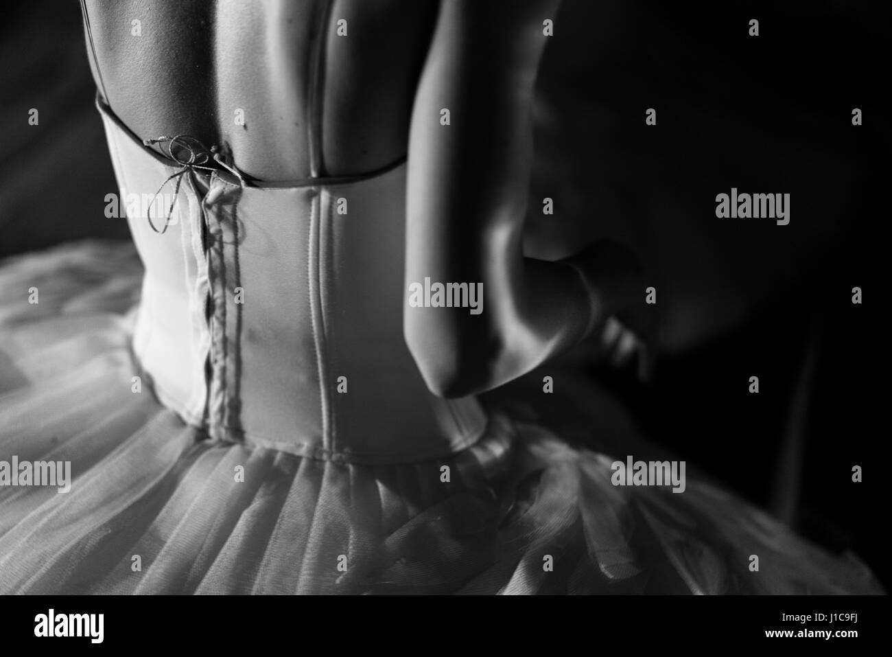 Black woman dress rear Black and White Stock Photos & Images - Alamy