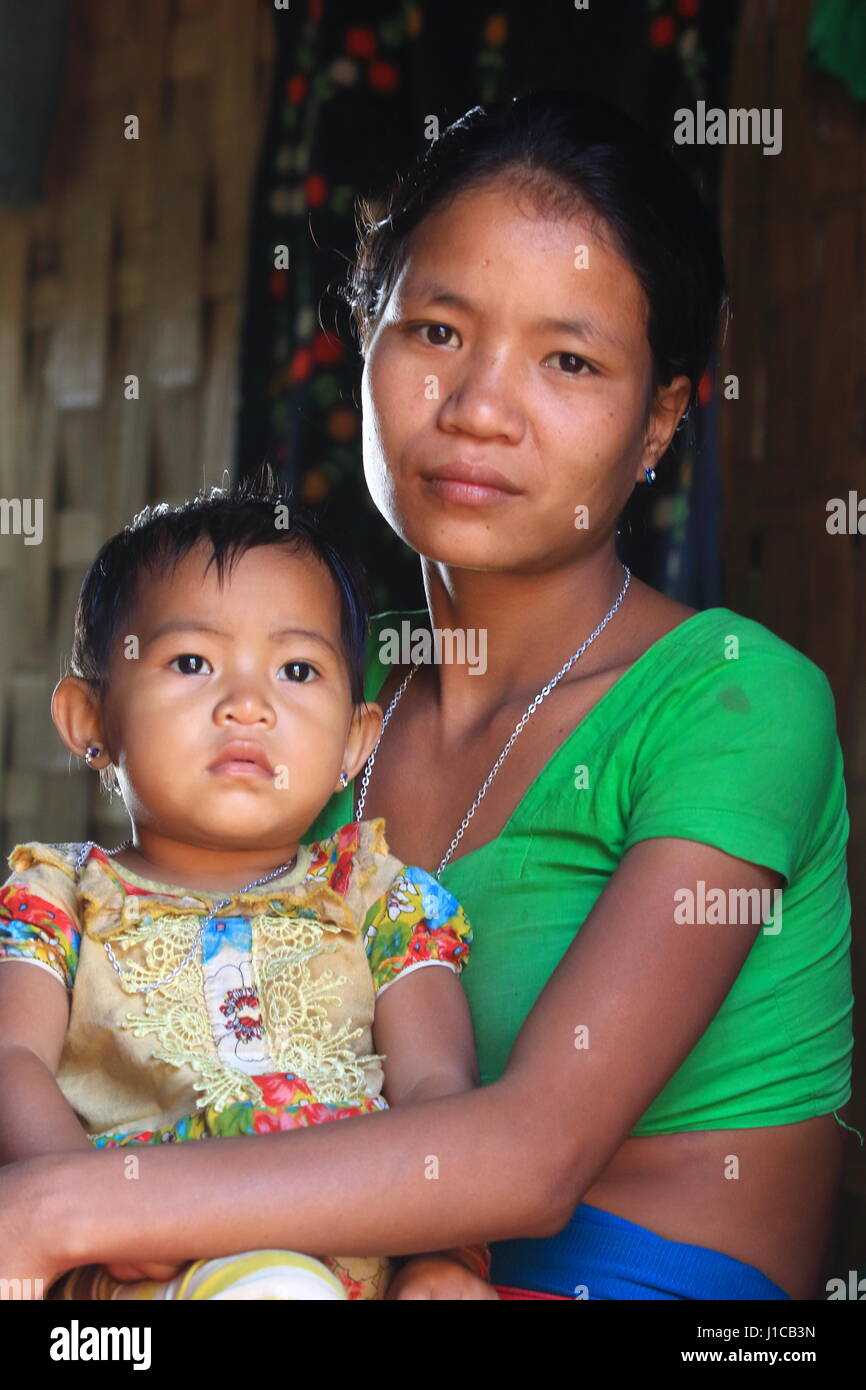 A mother and child from the Tripura or Tipra ethnic community. Sajek, Rangamati, Bangladesh Stock Photo