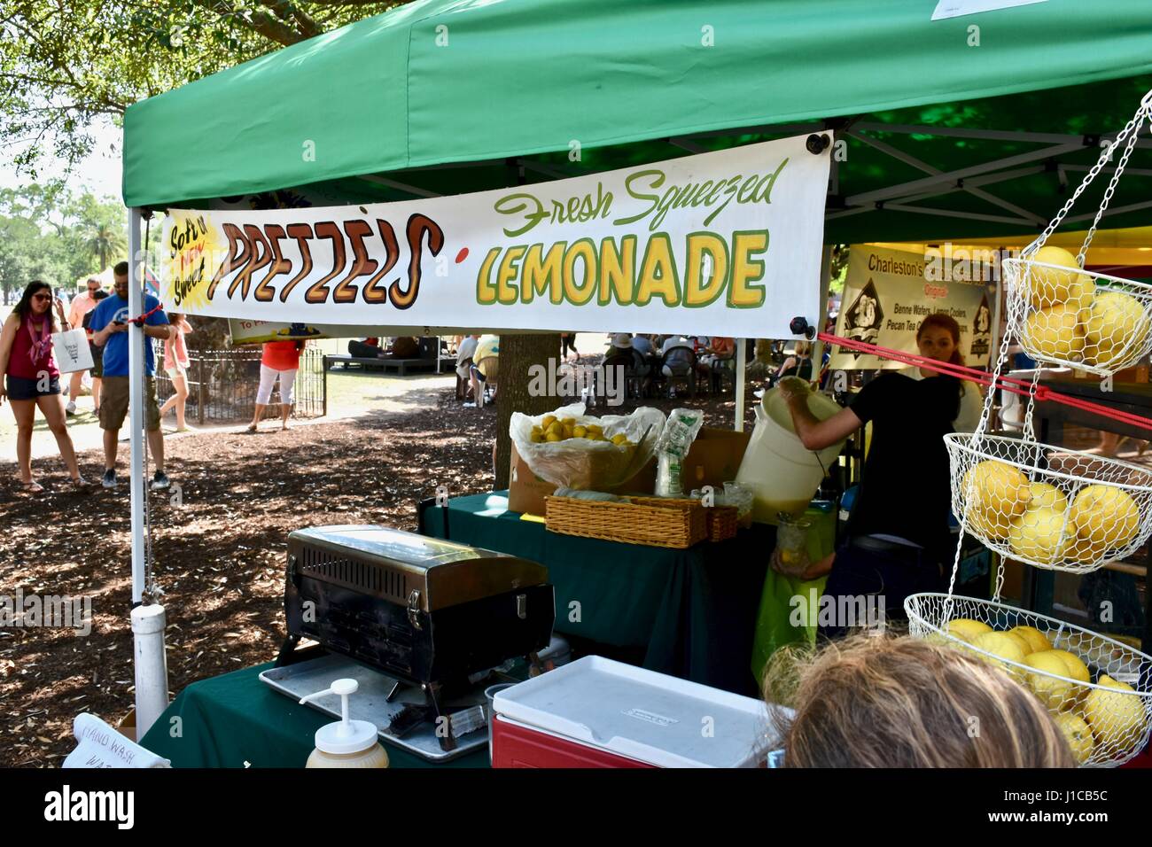 Charleston, South Carolina farmers market fresh lemonade stand Stock