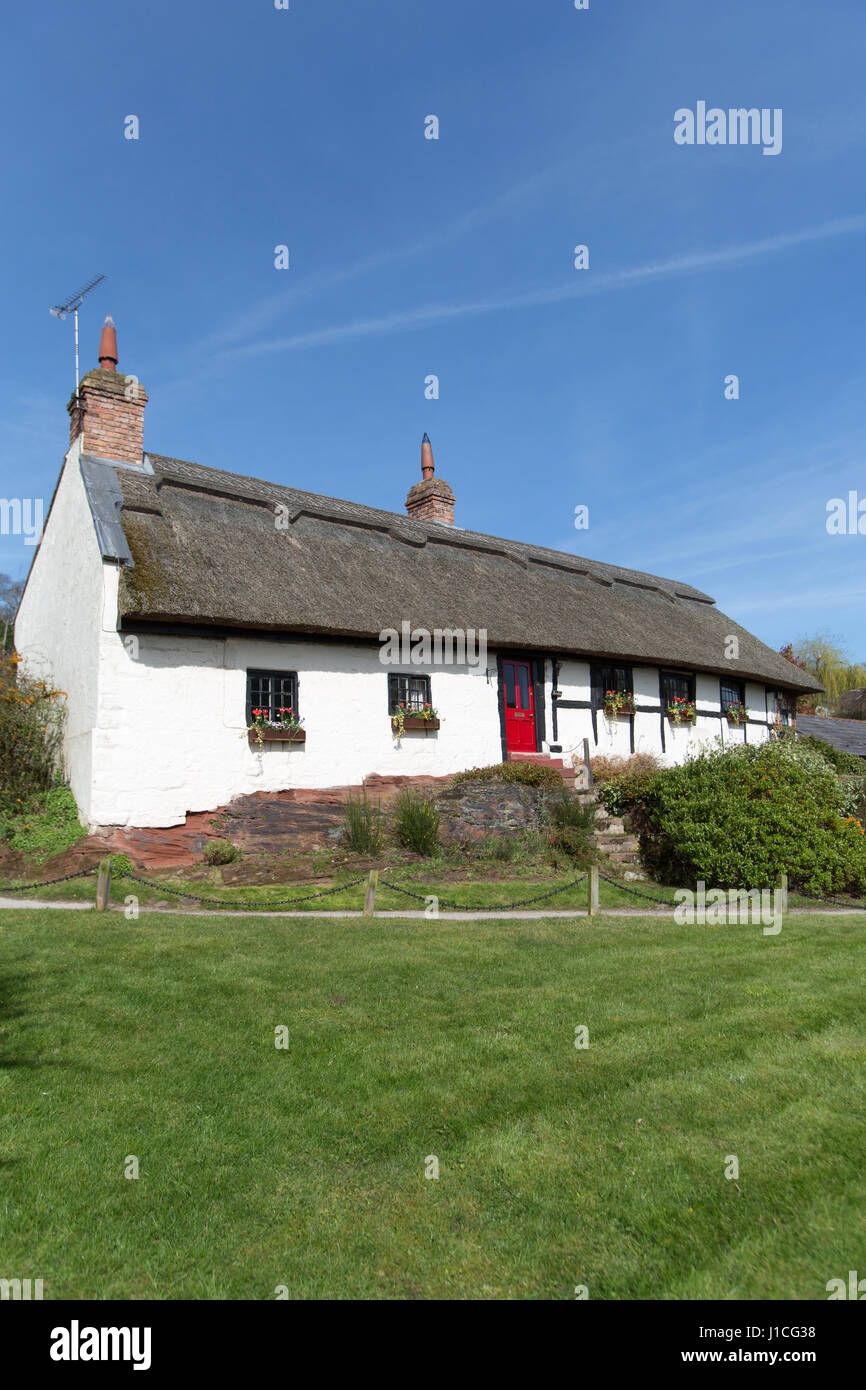 Burton village on wirral peninsula hires stock photography and images