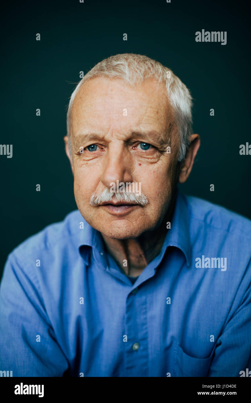 old man smiling Stock Photo Alamy