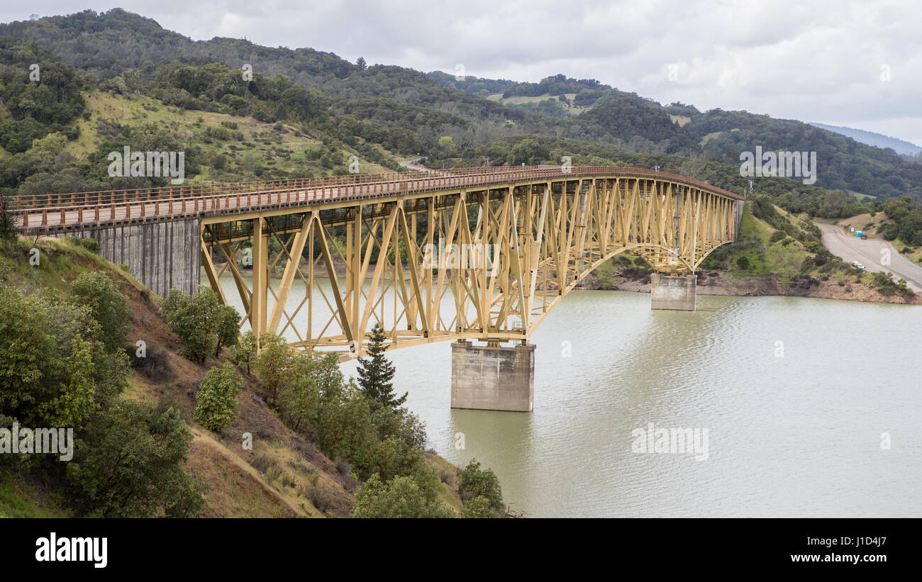 Warm springs dam hires stock photography and images Alamy