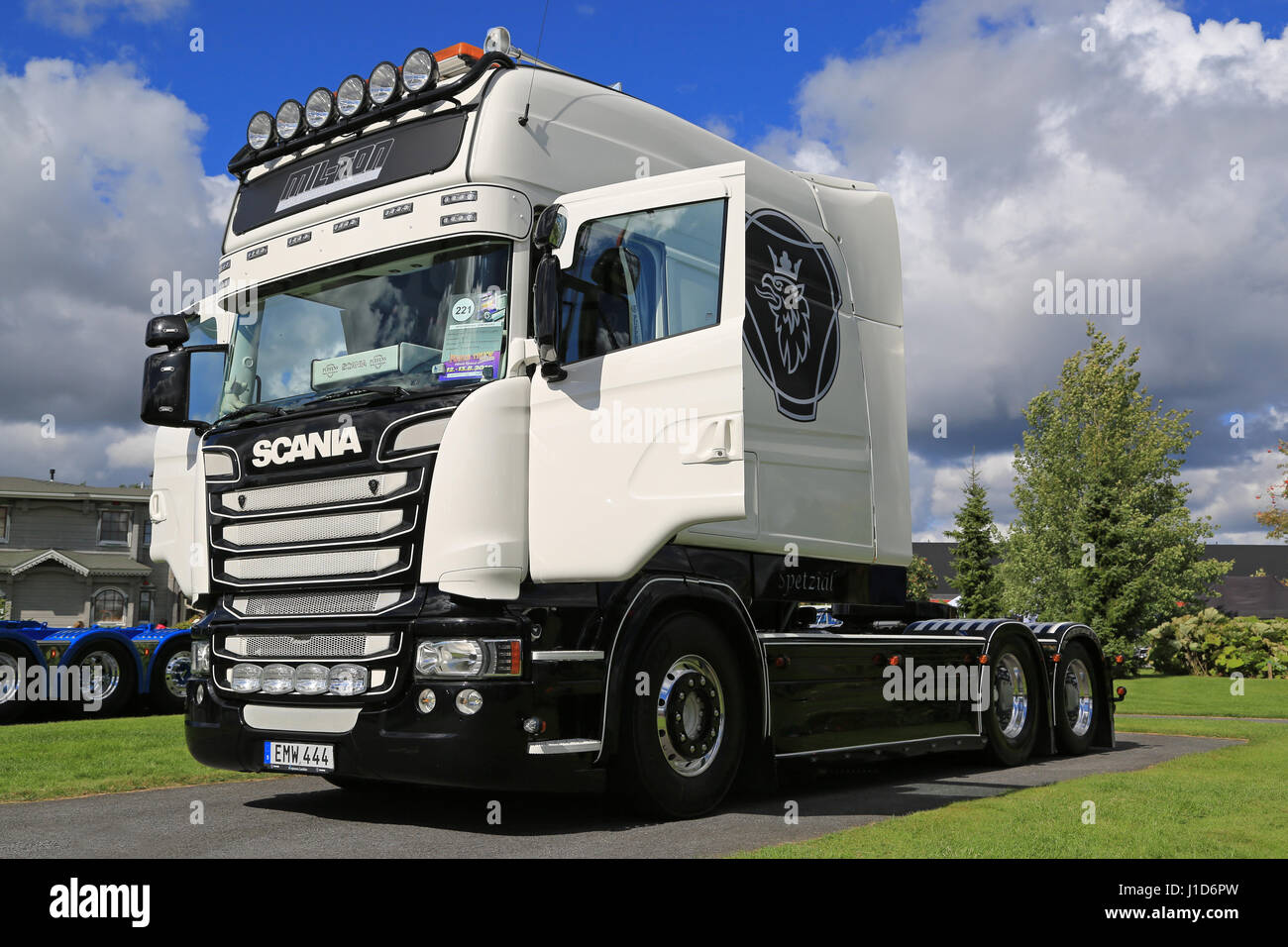 Stream lorry hi-res stock photography and images - Alamy