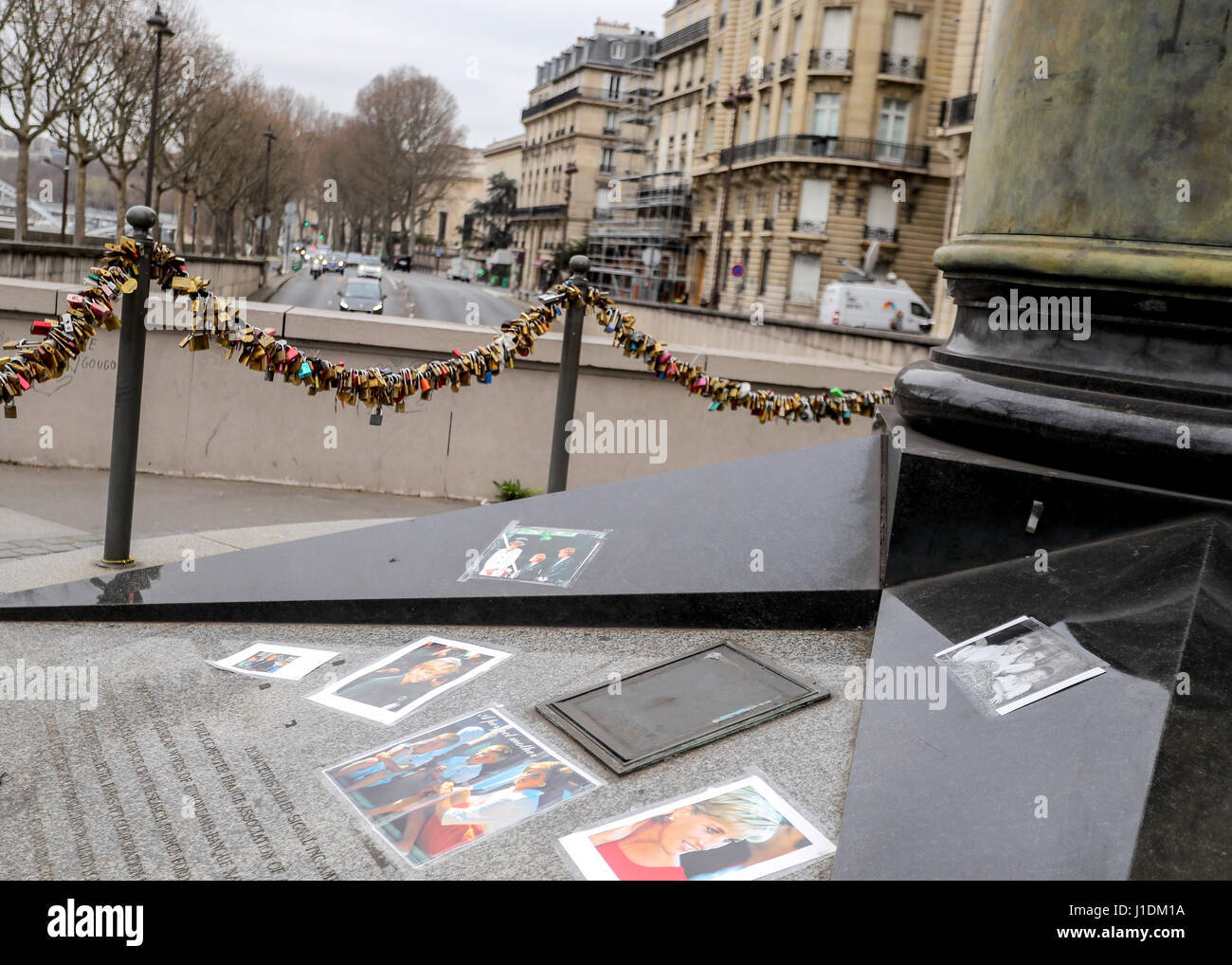 Pont De L'alma Tunnel Hi-res Stock Photography And Images - Alamy