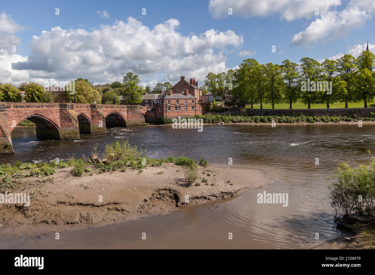 Handbridge hi-res stock photography and images - Alamy