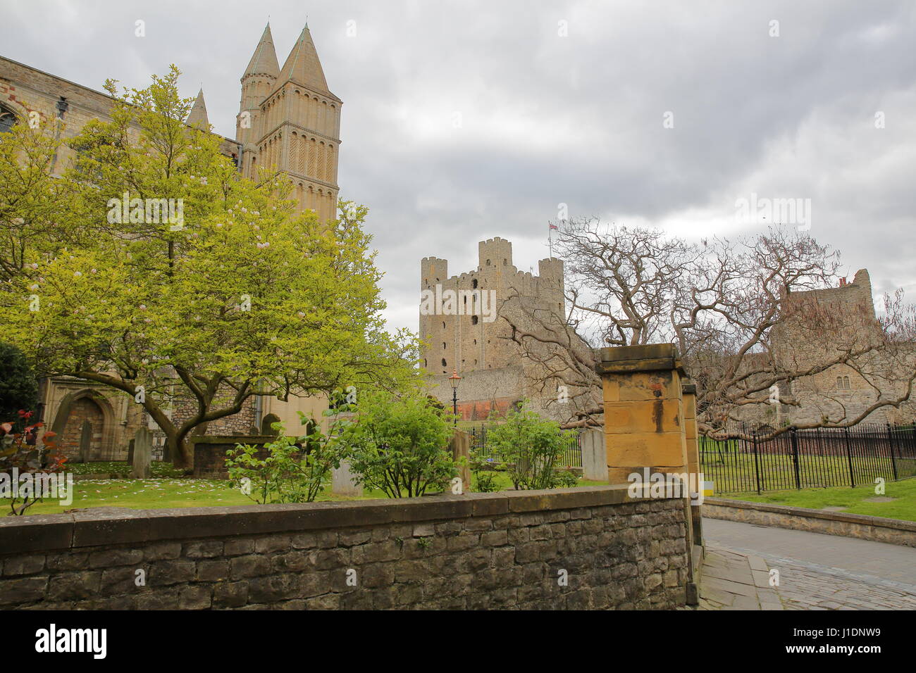 ROCHESTER, UK: View of the Castle and the Cathedral with Spring colors ...