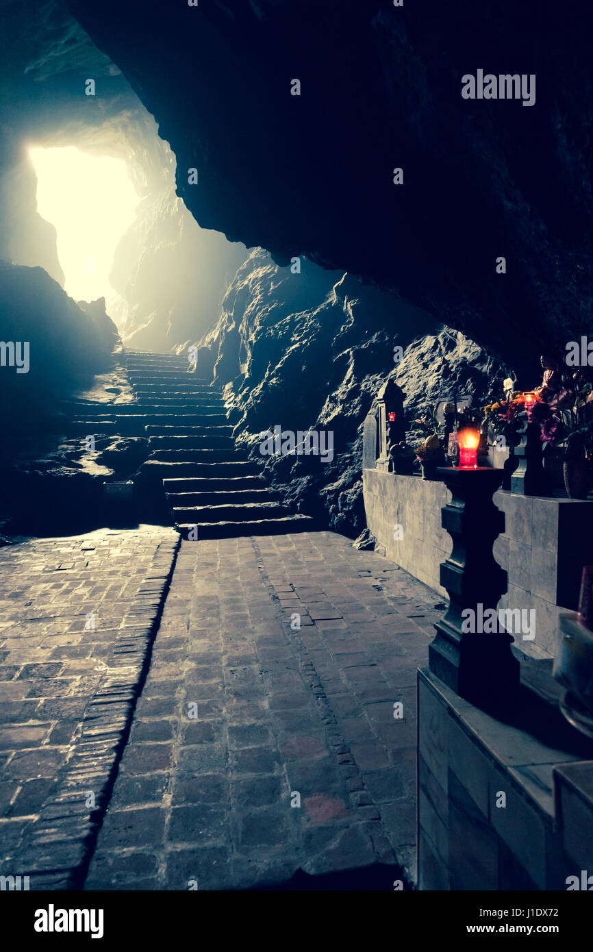 A shaft of light enters Huong Tich Cave near the Perfume Pagoda, Vietnam, southeast Asia Stock Photo