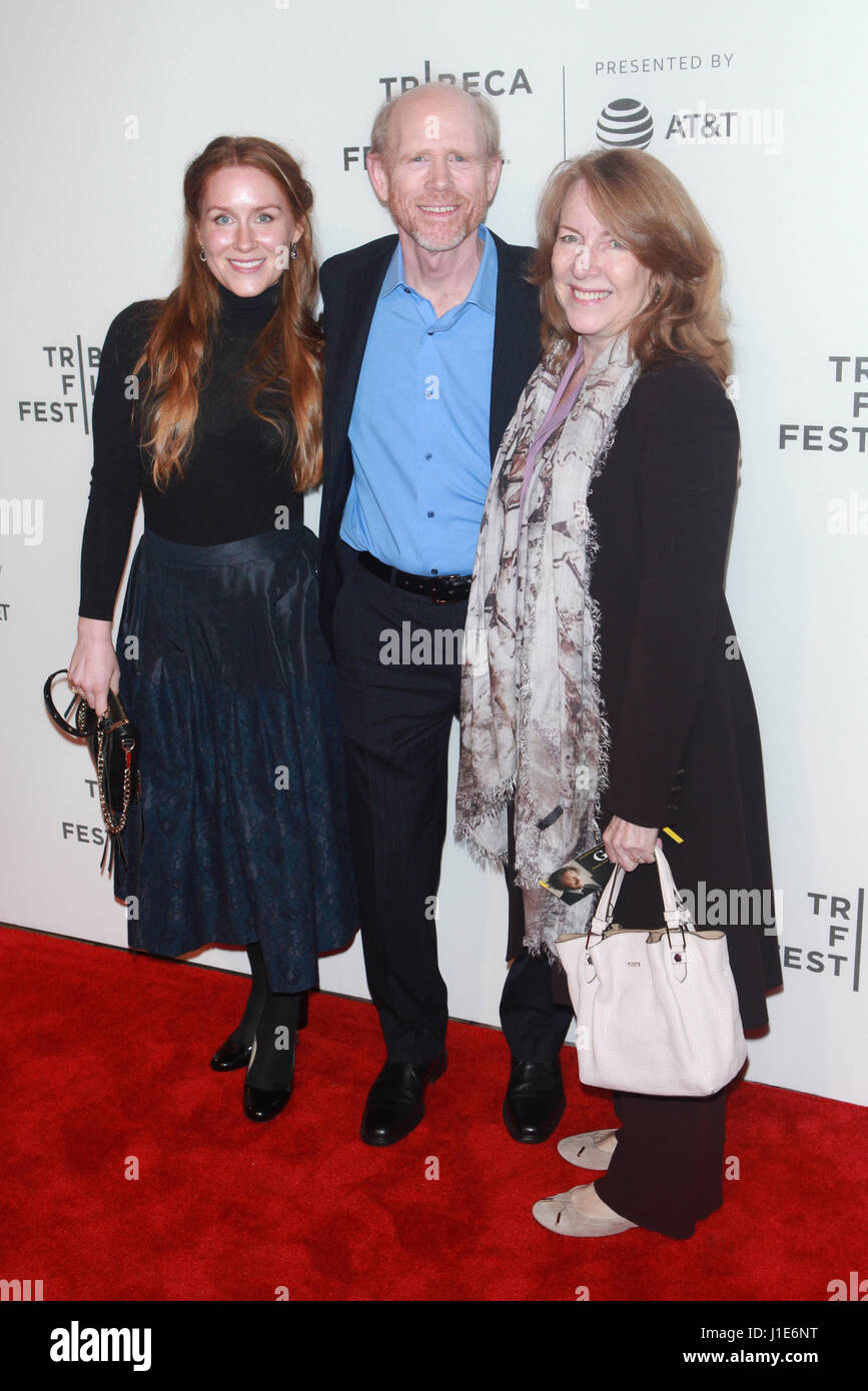 New York, NY, USA. 20th Apr, 2017. Paige Howard, Ron Howard and Cheryl Howard at the National Geographic Premiere of Genius at The 2017 Tribeca Film Festival at The BMCC Tribeca Performing Arts Center in New York City on April 20, 2017. Credit: Diego Corredor/Media Punch/Alamy Live News Stock Photo