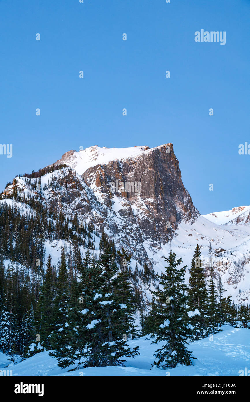 Hallett Peak (12,713 ft.) in winter, Rocky Mountain National Park, Colorado USA Stock Photo