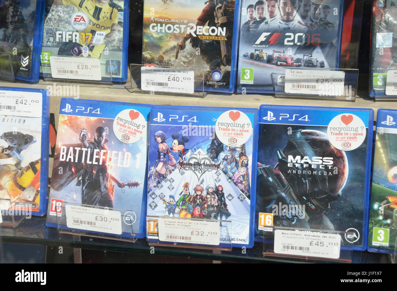 Ps4 games hi-res stock photography and images - Alamy