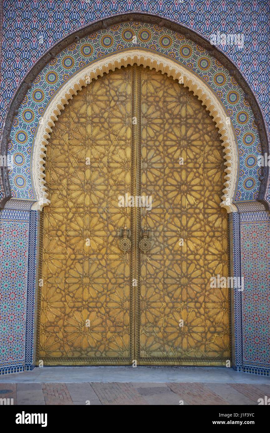 Ornate entrance to the Royal Palace in Fes, Morocco Stock Photo - Alamy