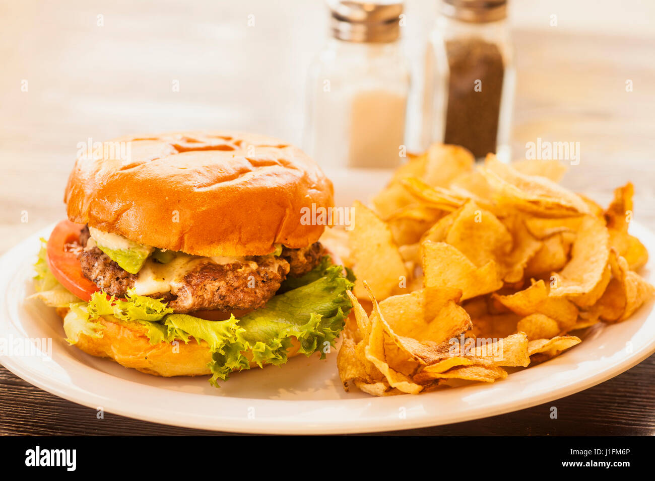 Hamburger chips hires stock photography and images Alamy