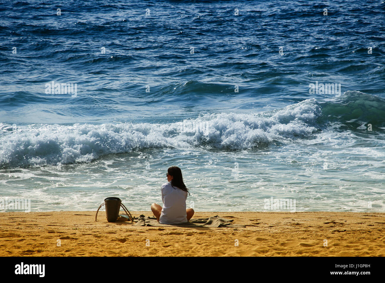 Barcelonaspain 20 April 2017 Girl Relaxing On