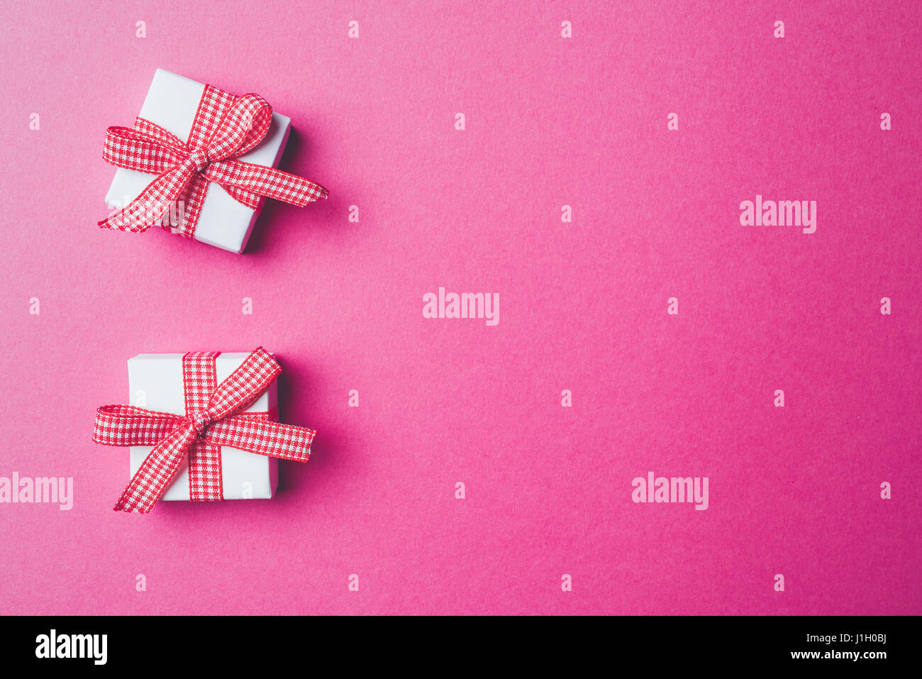 Boxed valentines day card hi-res stock photography and images - Alamy