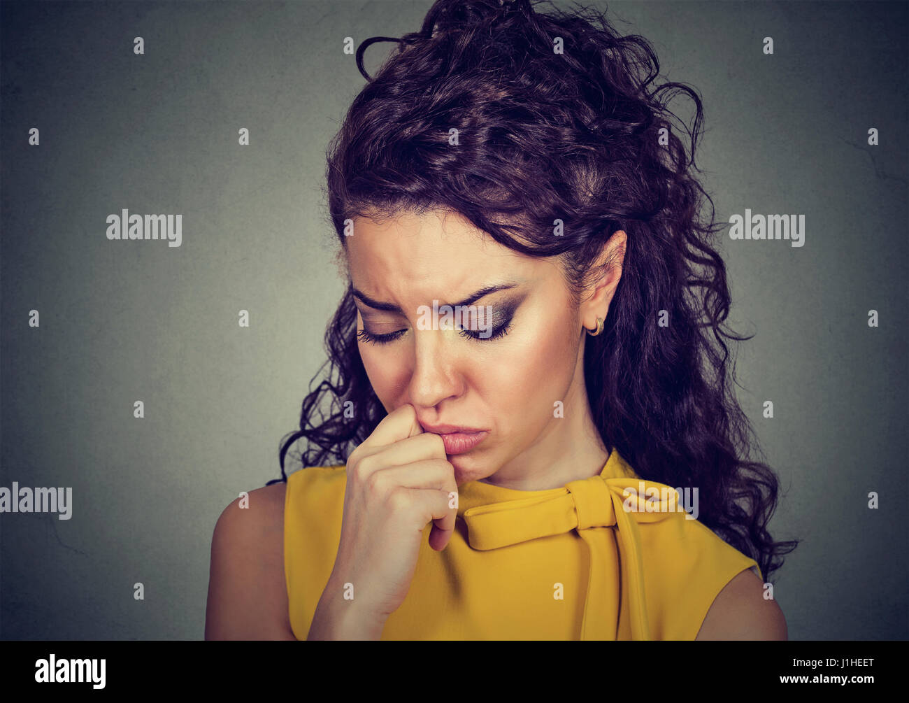 Depressed sad woman hi-res stock photography and images - Alamy