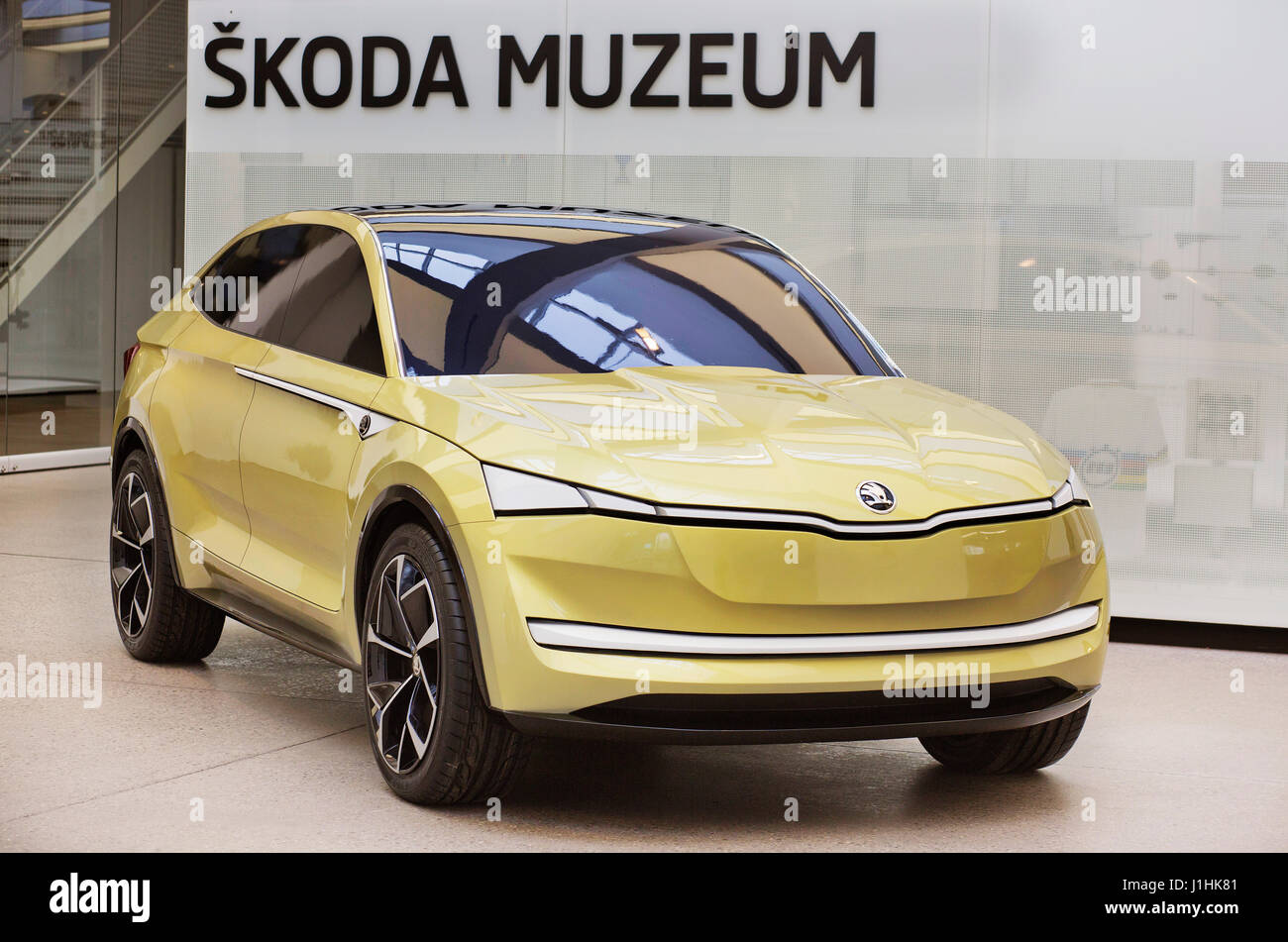 Электромобиль Skoda Vision IV. Шкода ВИЗИОН 2020. Skoda Museum. Шкода Легенда. Skoda 2024 купить