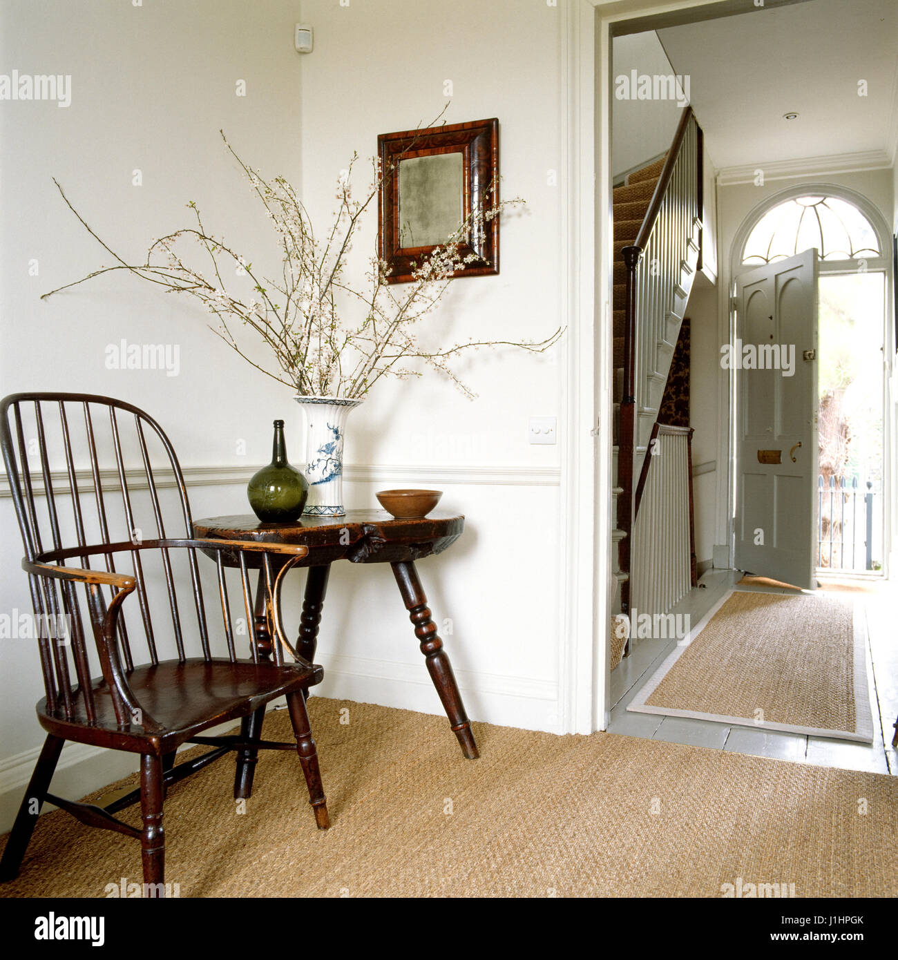 Hallway table hires stock photography and images Alamy