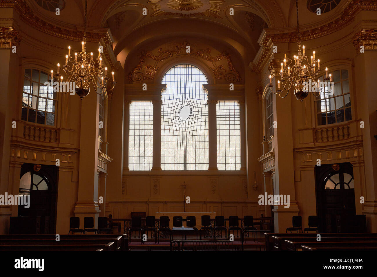 Church london 1700s interior hi-res stock photography and images - Alamy