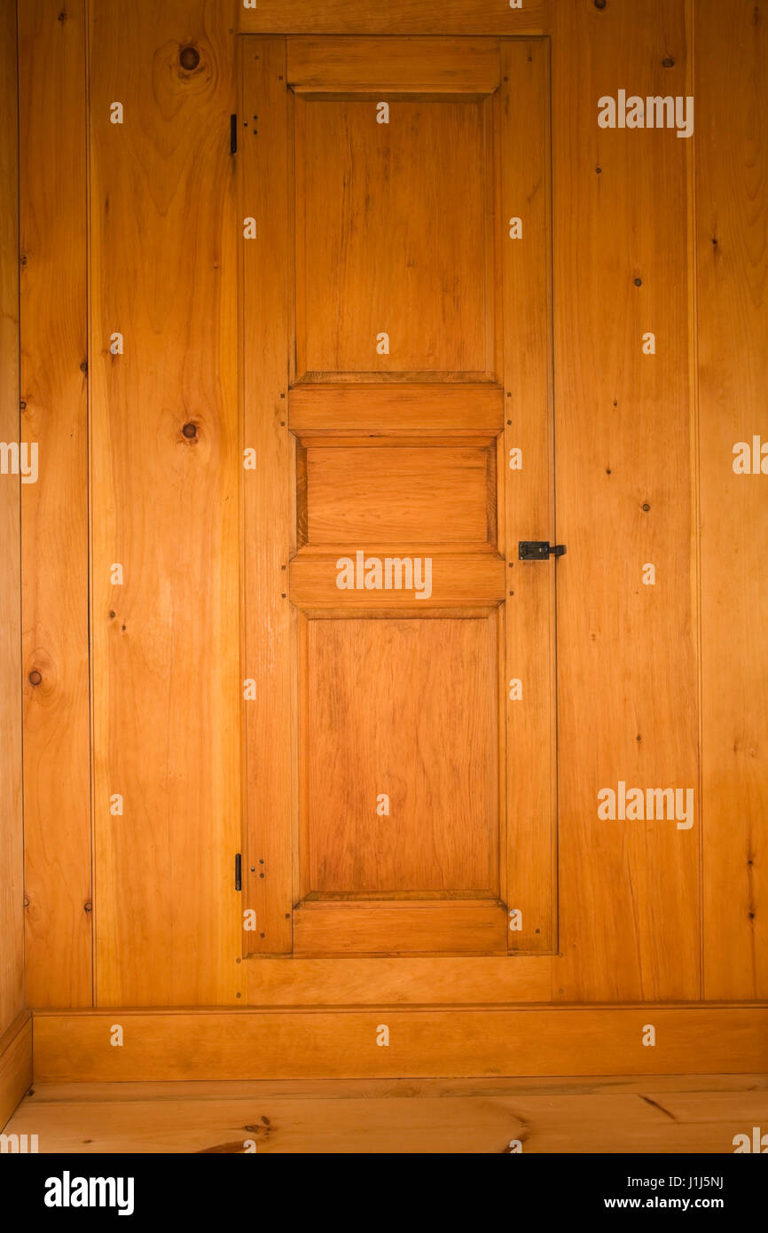 Closet door 18th century hires stock photography and images Alamy