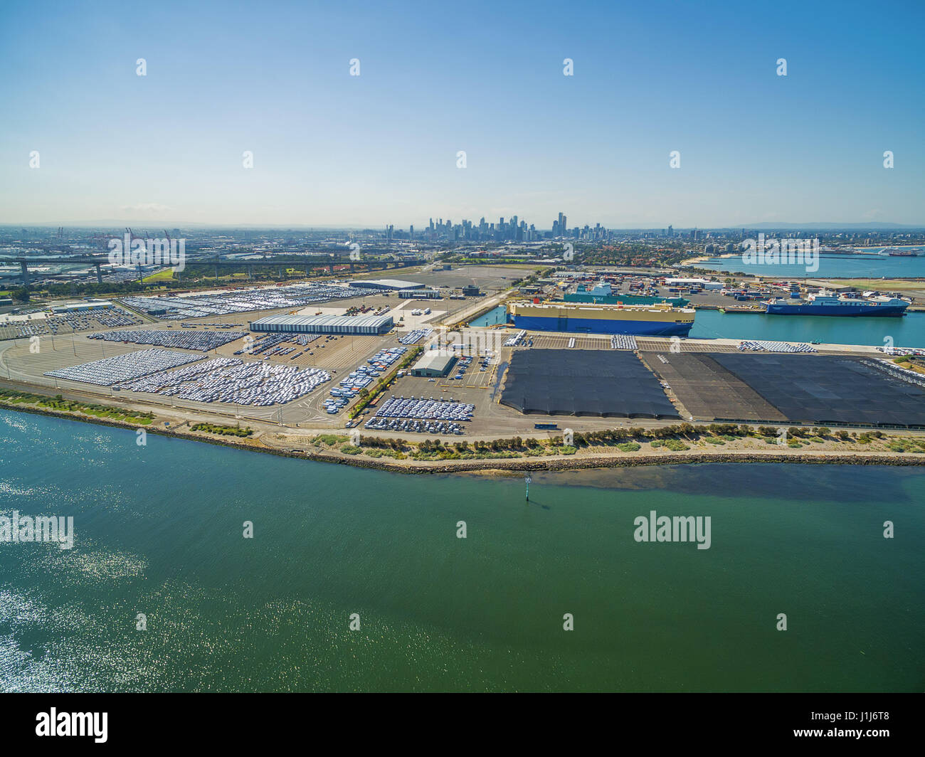 Melbourne skyline panoramic hires stock photography and images Alamy