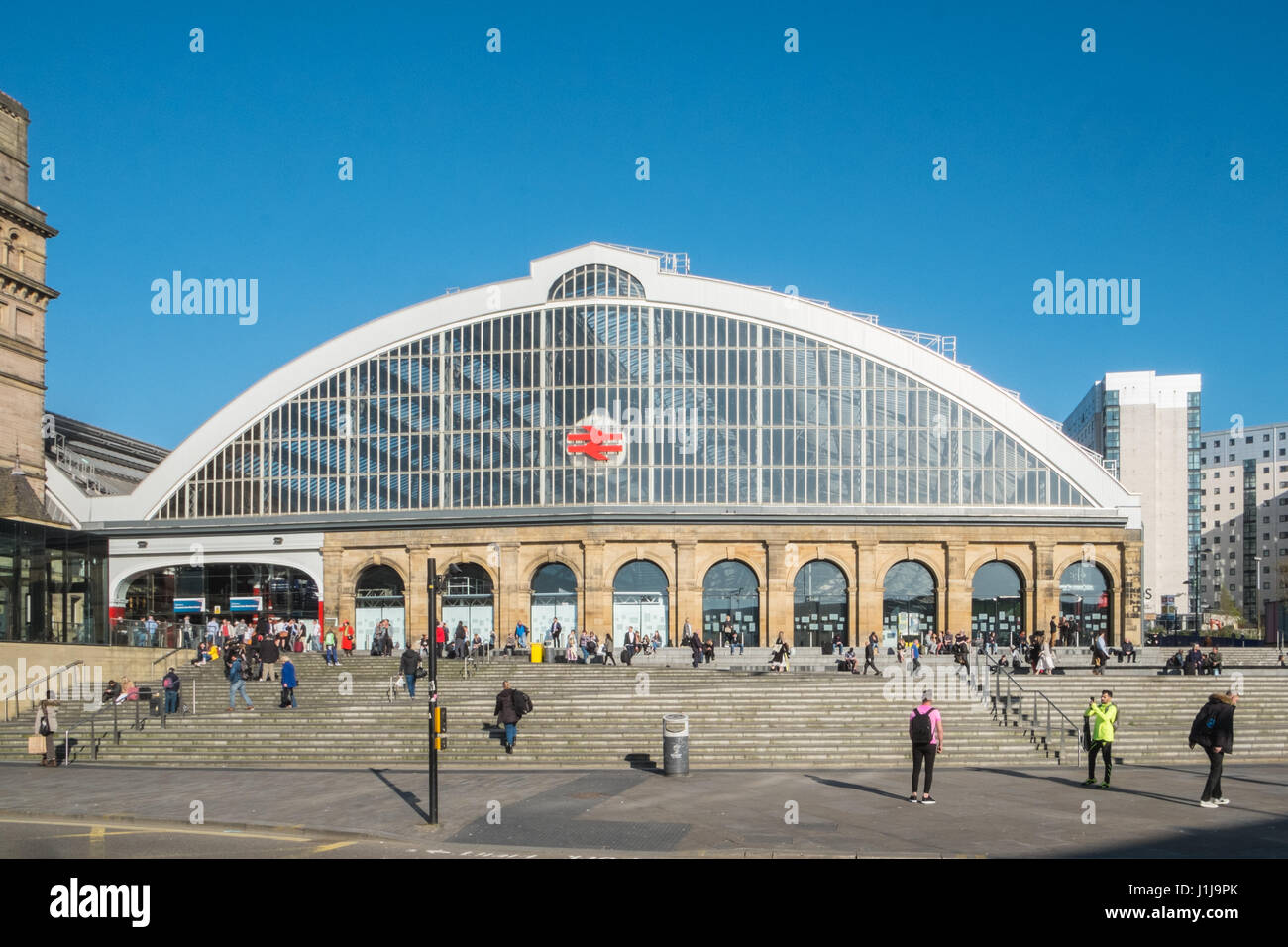 Liverpool Train Lime Street,train,station,main,rail,Liverpool,Merseyside,England,UNESCO ...