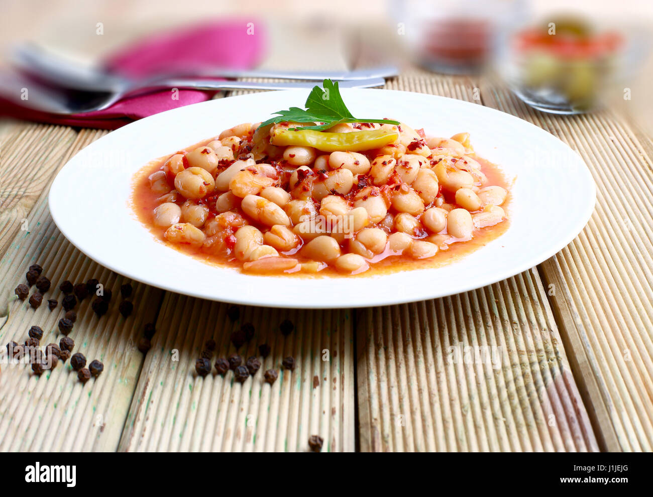 White beans stewed in tomato sauce Stock Photo Alamy